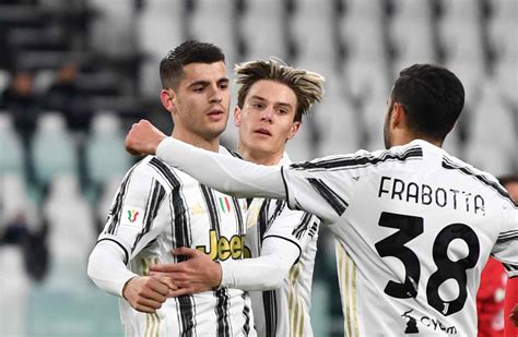 Juve Spezia 3 0 Apre Morata Chiude Cr7 Tabellino Highlights E Pagelle