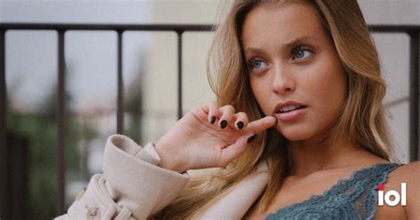 S Fascinante E Toda Poderosa Margarida Corceiro Arrasa Em Lingerie Da Women Secret