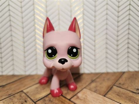 LPS Great Dane #2583 | Lps great dane, Lps dog, Cute animals