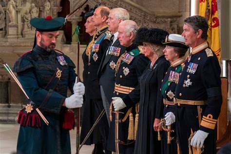 La Princesa Ana Hace Historia Como La Primera Mujer En La ‘vigilia De Los Príncipes En El