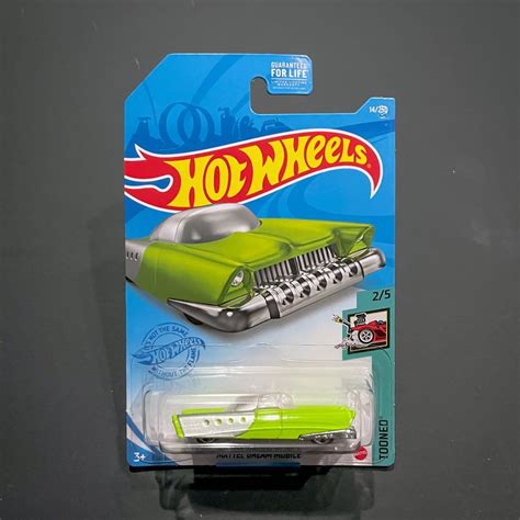 Hot Wheels Mattel Dream Mobile Hobbies Toys Toys Games On Carousell