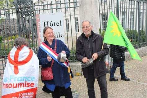 Pascale Martin on Twitter Hier soir j étais devant la mairie de