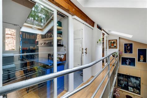 Vente Maison de charme avec terrasse et jardin en haut des pentes à