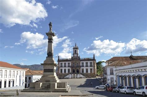 Tiradentes S Mbolo Da Inconfid Ncia Mineira E Da Luta Contra A Coroa