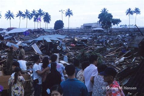 More Newly Released Photos Of The Aftermath Of The 1960 Hilo Tsunami Tsunami Hawaii Homes