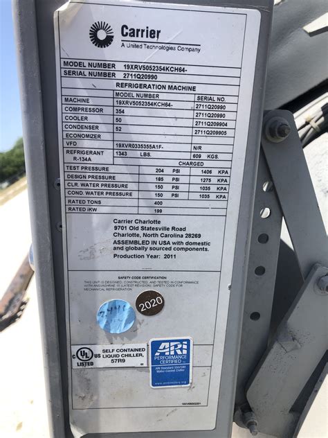 CARRIER - 400 Ton Water Cooled Chiller | Texas Used Chillers