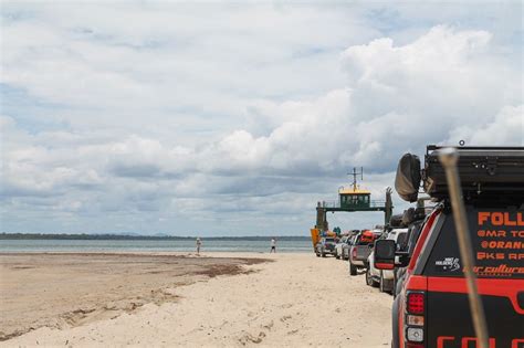 Inskip Point Ferry To K Gari Fraser Island Fraser Tours