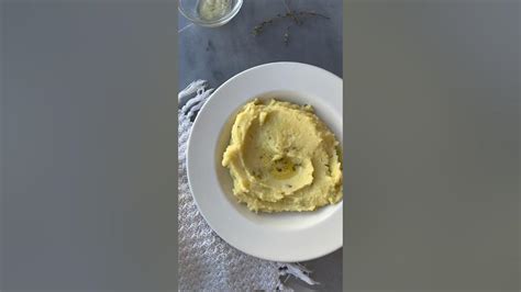 Creamy Roasted Garlic Mashed Potatoes Youtube