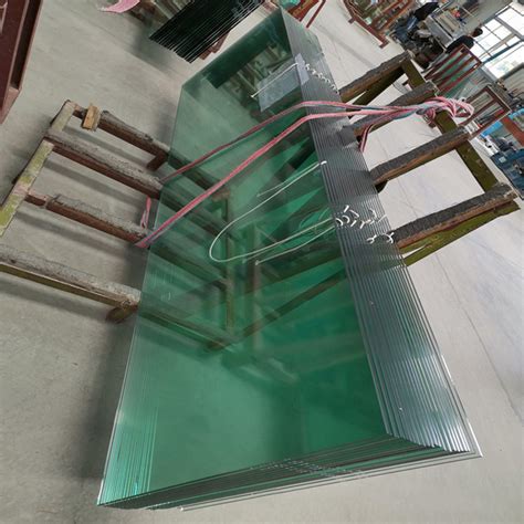 Factory Customized Tempered Glass Golden Grey Laminated Glass Mm