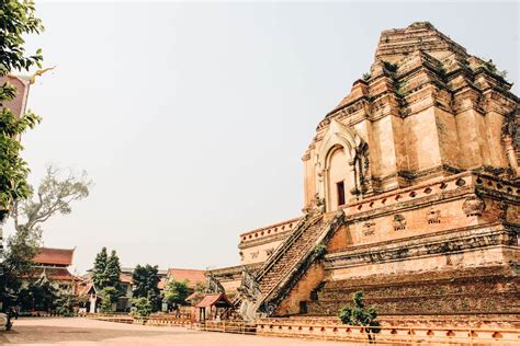 Wat Chedi Luang A Thai Temple In Chiang Mai S City Center