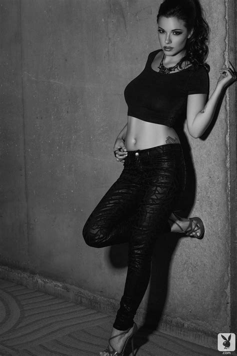 Elizabeth Marxs Releases Her Big Boobs From Her Top Porn Pictures XXX Photos Sex Images