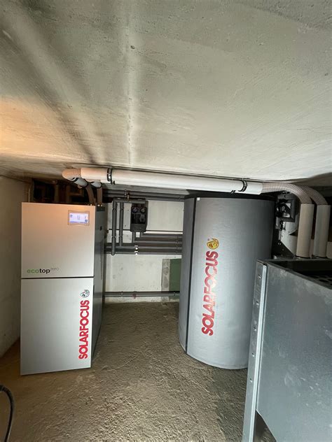 Solarfocus Ecotopzero Pelletanlage Mit Hygienespeicher Und Pelletbox In