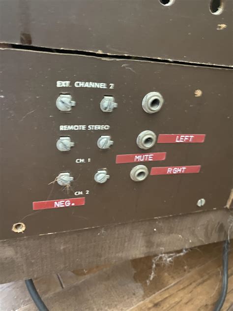 Weird tv input : r/OldTVs