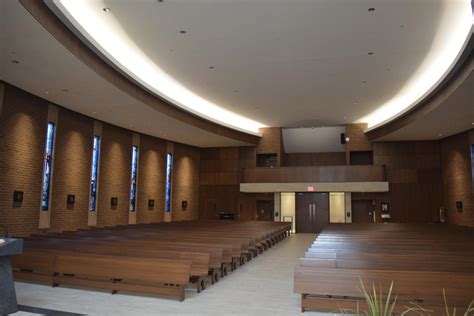 Discover Dowling: The Chapel Addition – The Dowling Catholic Post