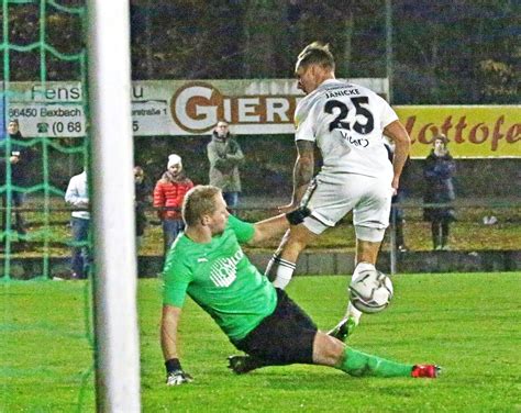 Fsv J Gersburg Verliert In Der Fu Ball Oberliga Bei Der Tsg Pfeddersheim