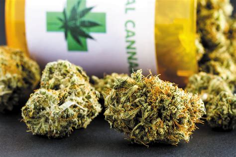 Cannabis Pain Relief: Explore Best Consumption Methods - Just Strains