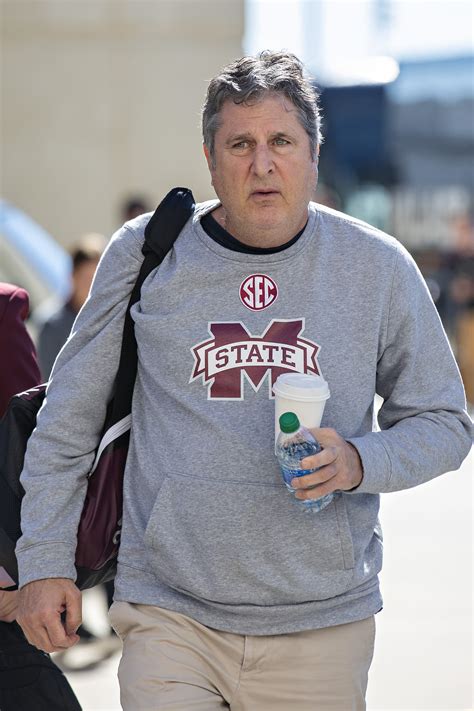 Mississippi State's Mike Leach 'critical' after medical emergency