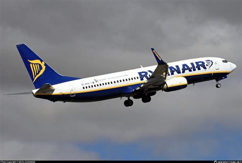 Ei Dyo Ryanair Boeing As Wl Photo By Rafal Kukowski Id