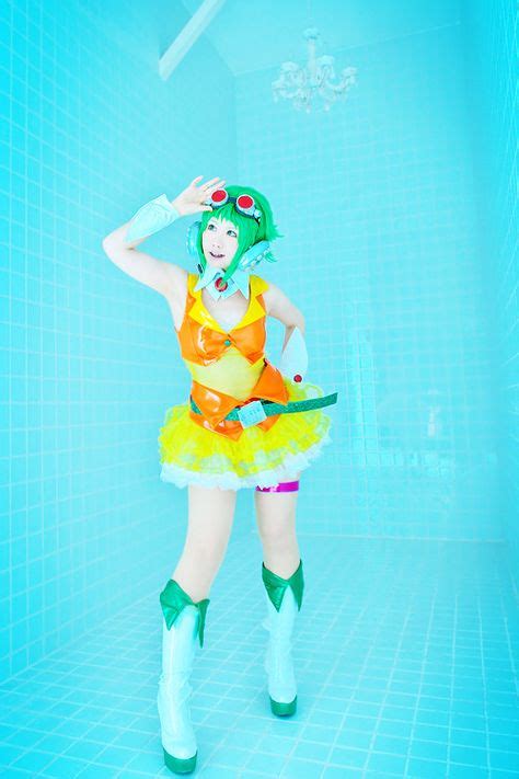 vocaloid cosplay gumi