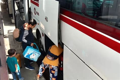 Terminal Leuwipanjang Lewati Puncak Arus Balik Lebaran Ayo Bandung