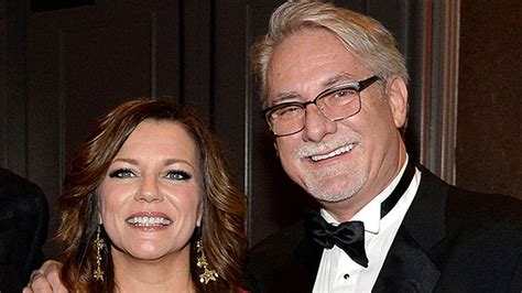 Martina Mcbride’s Husband Everything About John Mcbride And More Hollywood Life