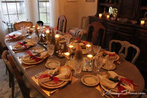 It's A Merry Red and Gold Christmas Tablescape | Christmas tablescapes ...