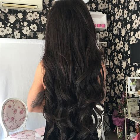 Dark Brown Wavy Hair 25-27 IN (65-70 CM) 180-190 G