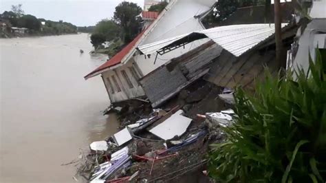 Death Toll In Philippines Floods Landslides Rises To 68 Philippines