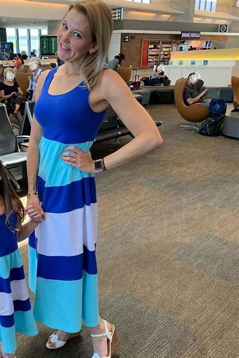 Mature Stewardess Is A Horny Mom Porn Pictures Xxx Photos Sex Images Pictoa