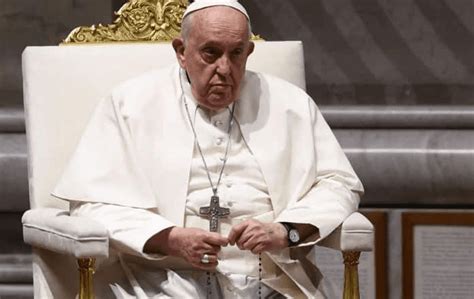 URGENTE Papa Francisco revela que poderá renunciar a qualquer momento