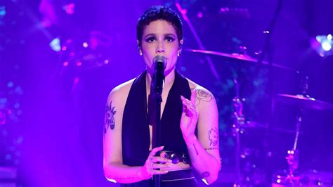 Halsey Delivered A Stunning Performance Of “Colors’”