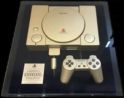 Sony PlayStation 10 Million Gold Console - Consolevariations