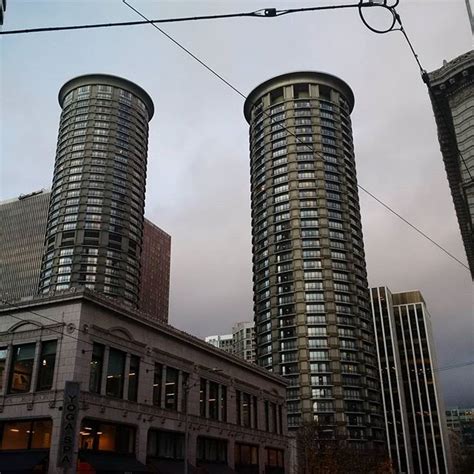 Seattle's Westin Hotel Towers - In Brief