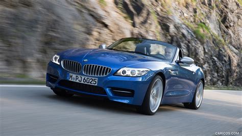 BMW Z4 | 2016MY sDrive35is (Color: Estoril Blue Metallic) Top Down | Front