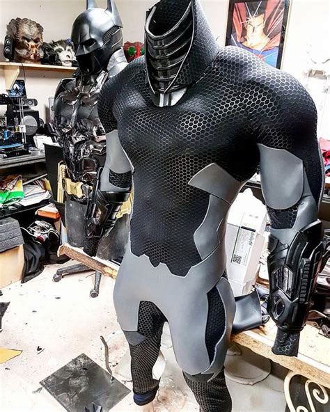 A 3d Printed Batman Arkham Knight Cosplay Batman Armor Cosplay Armor Batman Cosplay