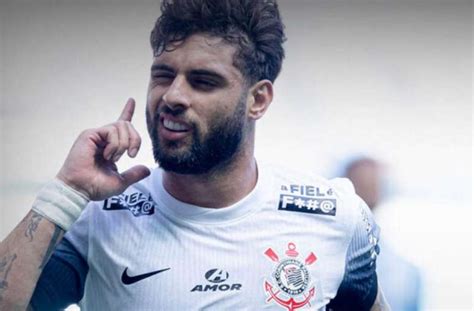 Yuri Alberto diz quem é o seu maior cabo eleitoral no Corinthians