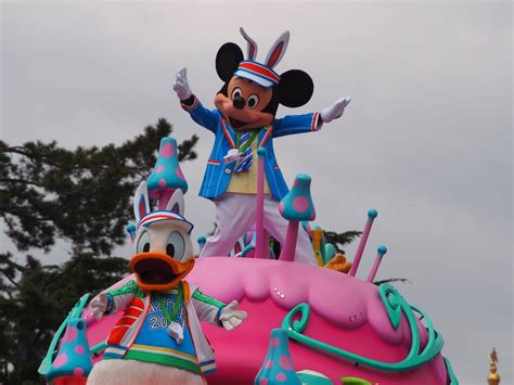 Photo Report: Easter at Tokyo Disneyland — Hippity Hoppity Springtime ...