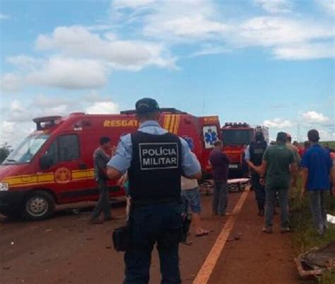 Idoso De 81 Anos Morre Ao Bater Hilux Em Carreta Parada Em Maracaju