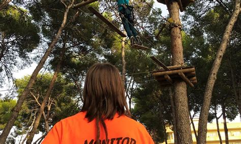 Tirolinas Salou Despedidas Tarragona Actividad De Aventura