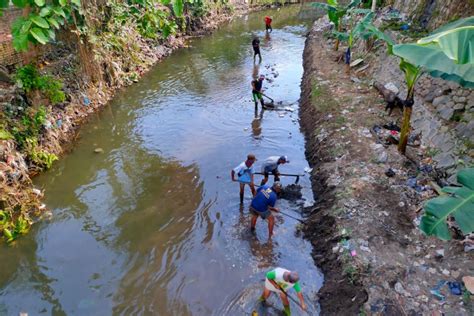 Pupr Mataram Menerapkan Konsep Pendekatan Sistem Normalisasi Saluran