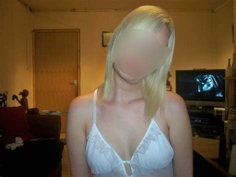 Jeune femme blonde dispo Plan cul Paris Annonce réelle