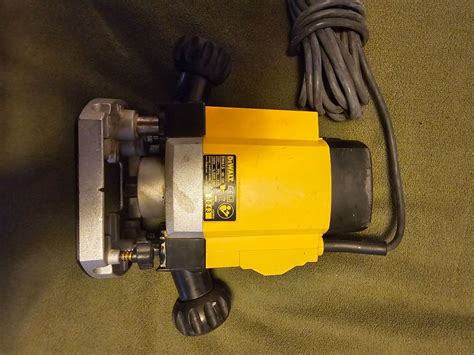 Dewalt DW 615 QS | Kaufen auf Ricardo