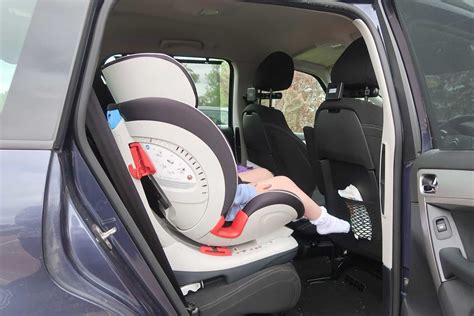 First impressions Cozy N Safe Arthur Car Seat | Boo Roo and Tigger Too