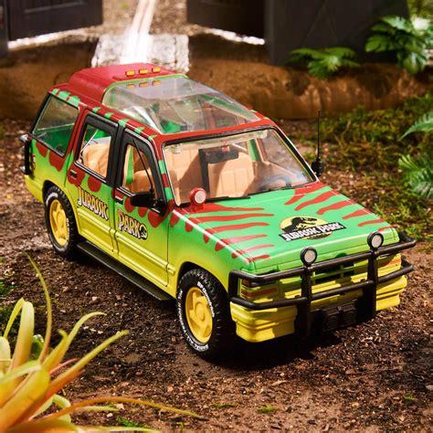 Jurassic Park Ford Explorer Part Of All New Crowdfunded Set