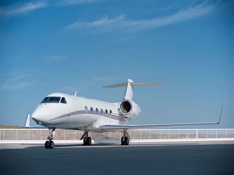 Gulfstream G450 Exterior Private Air Charter Asia Corporate Travel