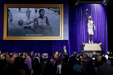 Kobe Bryant Remembered Los Angeles Lakers Unveil Bronze Statue Of Nba