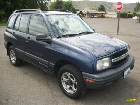 Dark Blue Metallic Chevrolet Tracker Wd Hard Top Exterior Photo