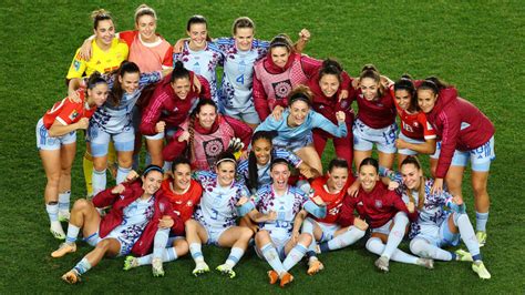 Mondial féminin l Espagne surclasse la Suisse et file en quarts pour