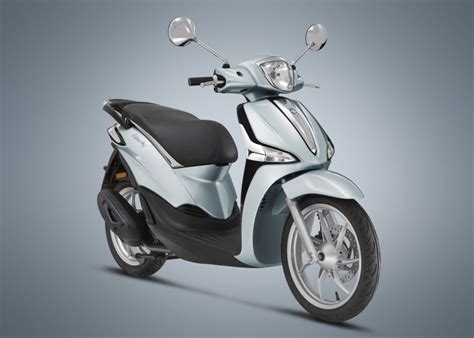 Piaggio Liberty Review Niki Abigale