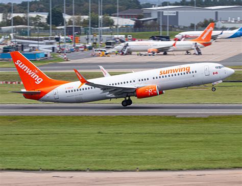 Sunwing Boeing 737 81D C GNCH Operating For TUI UK Flickr